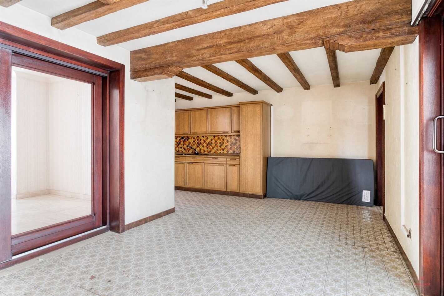 32150
